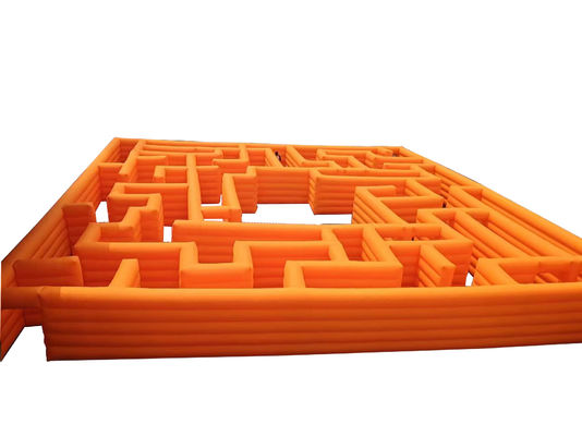 Orange 100SQM parc extérieur terrain de jeux labyrinthe gonflable À louer
