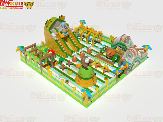 Parc d'attractions gonflable de style vert avec des toboggans pour enfants