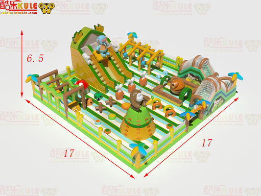 Parc d'attractions gonflable de style vert avec des toboggans pour enfants