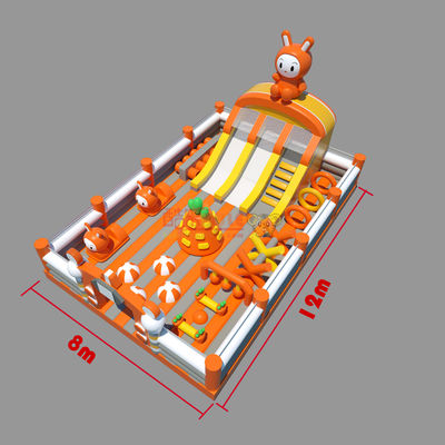 Château gonflable avec obstacles (orange et blanc)