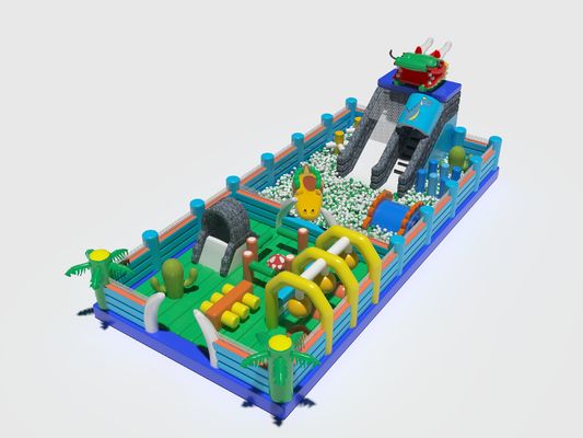 Château gonflable personnalisé avec piscine à boules