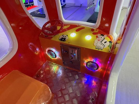 Des voitures roquettes à pièces, de la musique dynamique et des chansons joyeuses pour les enfants